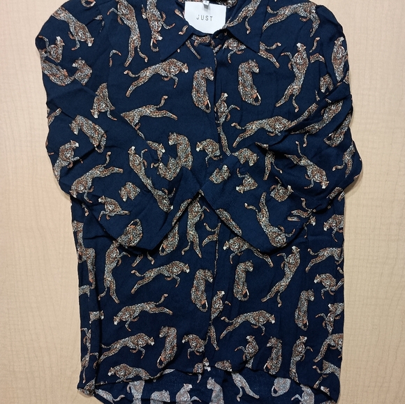 Just Female Wellis Leopard Print AOP Shirt Garmentory Size XS - Picture 3 of 10